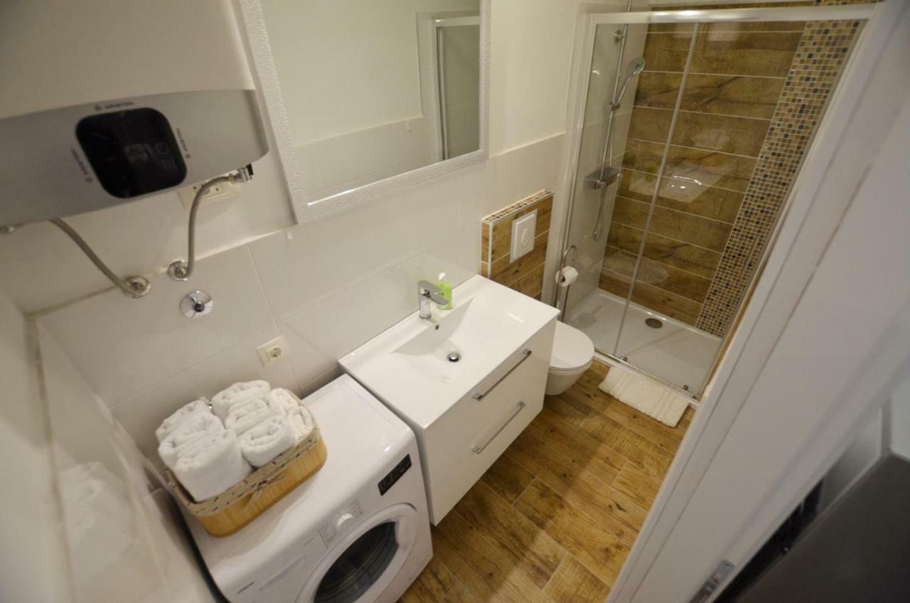 Bruno Apartment Ровинь Экстерьер фото