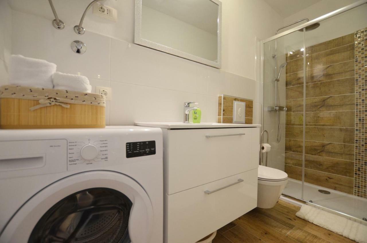 Bruno Apartment Ровинь Экстерьер фото